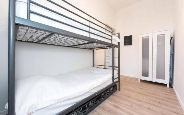 Апартаменты Louise Apartments Chatelain Брюссель детские мероприятия