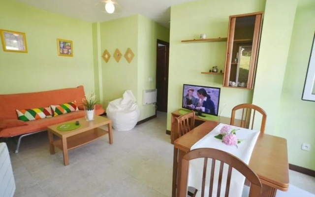 103566 - Apartment in Isla