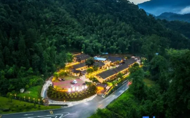 Chuanshangyu · Fanjing Mountain Lodge Homestay
