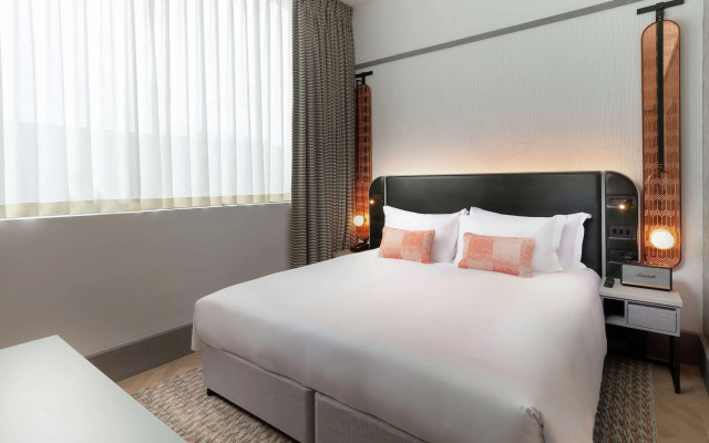Hart Shoreditch Hotel London, Curio Collection by Hilton