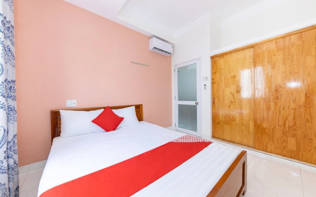 Oyo 223 May House