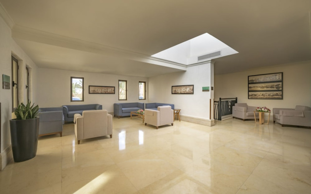 Hotel Radisson Sas Tala Bay