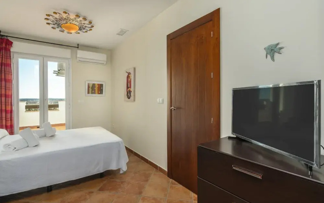 Riverside Comfort for Families