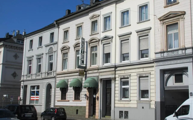 hotelImage