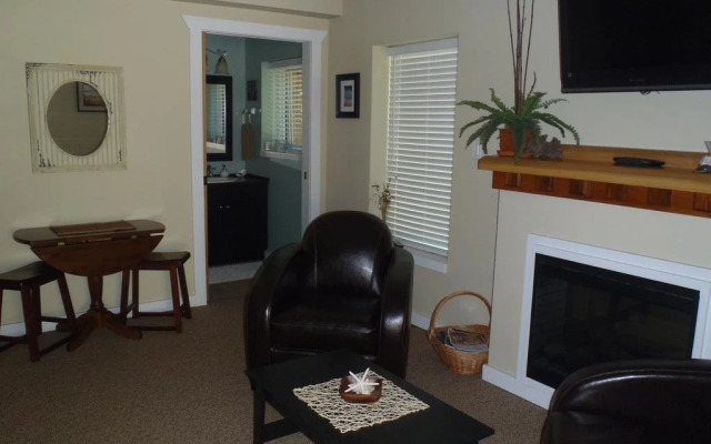 Selah Guest House
