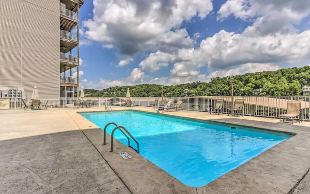 Lake & Poolside Fun! Water-view Camdenton Condo