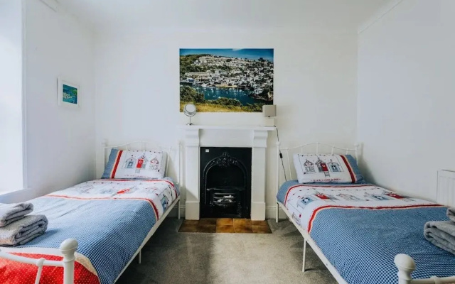 The Slipway Fowey Harbour, Parking 1 Min & Garden