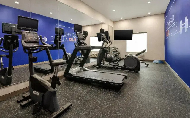 Holiday Inn Express Forrest City