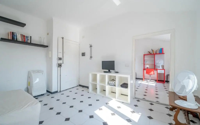 NEW!Apt 2 min walk from the Beach of Voltri
