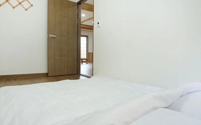 Jeju Haeyum Pension