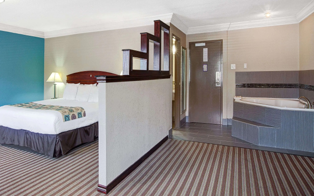 Red Lion Inn & Suites Houston IAH Airport