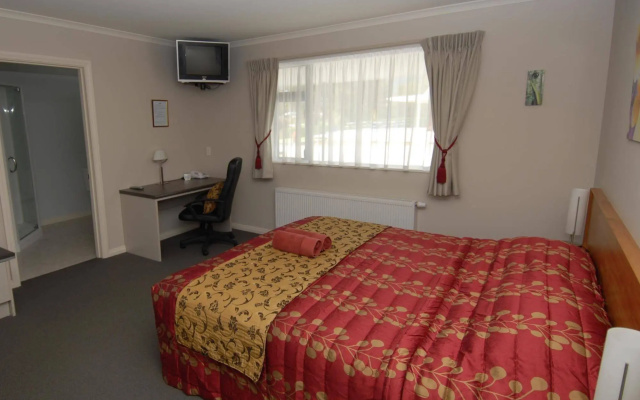 High Peaks Hotel