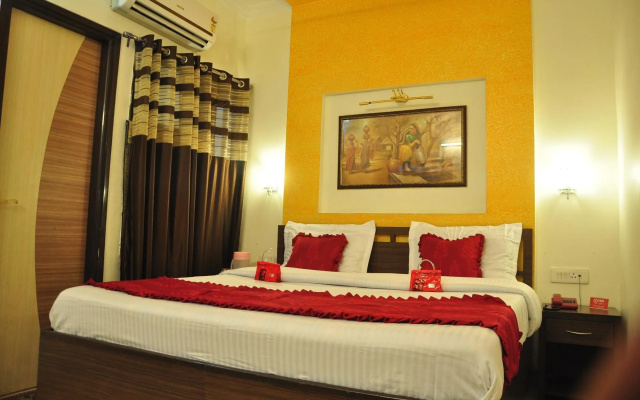 OYO 2042 Hotel New ss Residency