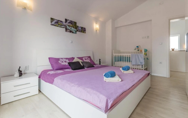 Amazing Home in Skatari With Wifi and 3 Bedrooms