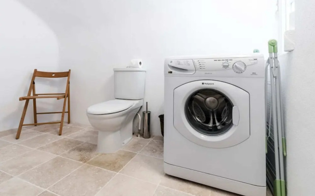 2 Bed 2 Bath Garden Flat in Victoria Pimlico