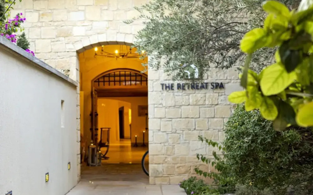 Hg06 Adjacent to Aphrodite Hills- Private Pool