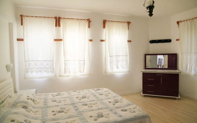 Ova Suites