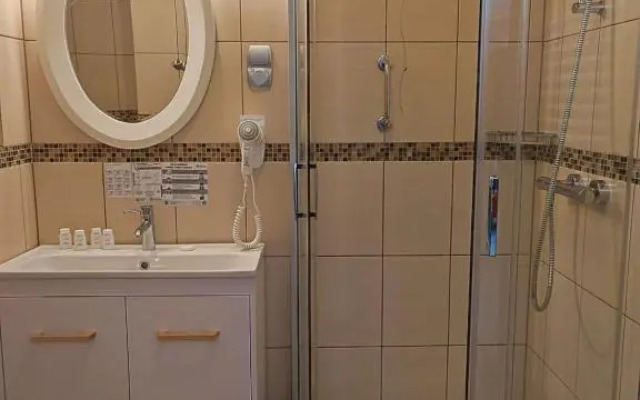 Hotel Jedlinka