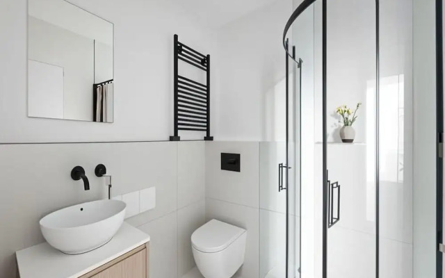 Elegant Family Apartment in Wimbledon