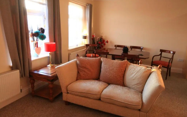 headland apartments