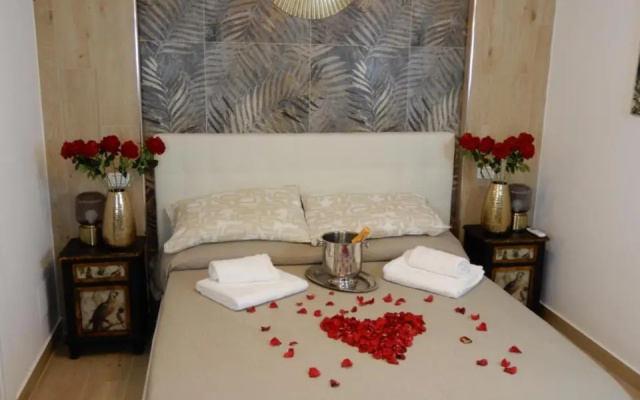 Caserta Royale Suite (Adults Only)