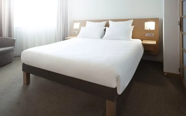 Novotel London Heathrow