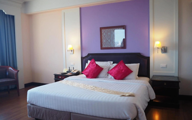 Charoenthani Khonkaen Hotel