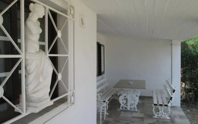 Bio House