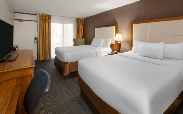 Wyndham Garden Romulus Detroit Metro Airport