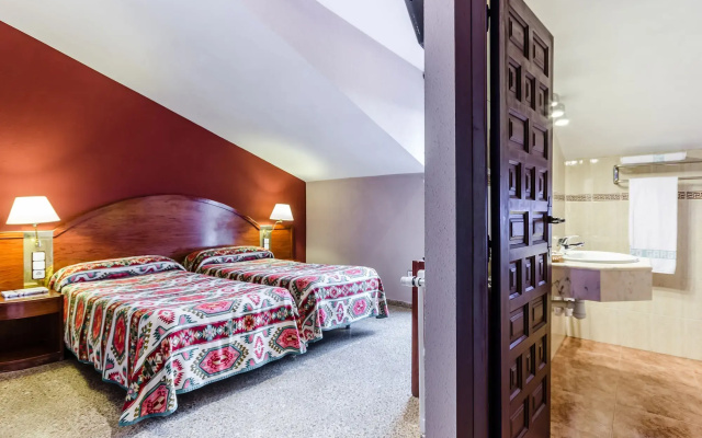 Hotel Mora