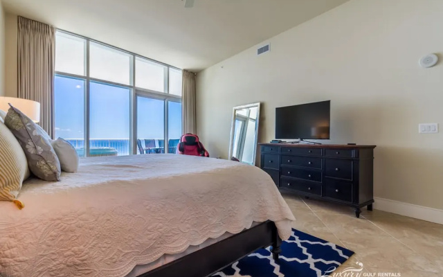 Turquoise Place 2806C