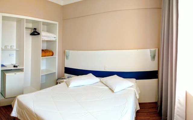 Turis Hotel