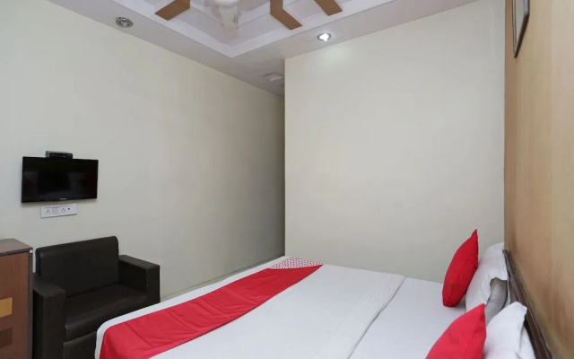 OYO 12914 Hotel Jagdish