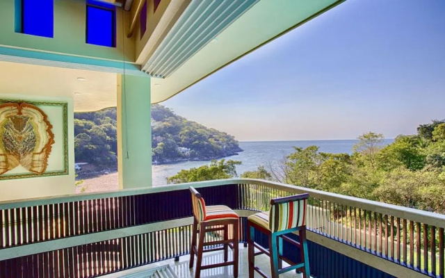 Luxury Suite With Waterfall, Ocean and Swimming Pool View