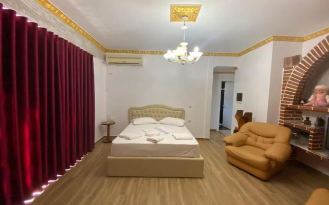 Central Park Premium Hotel