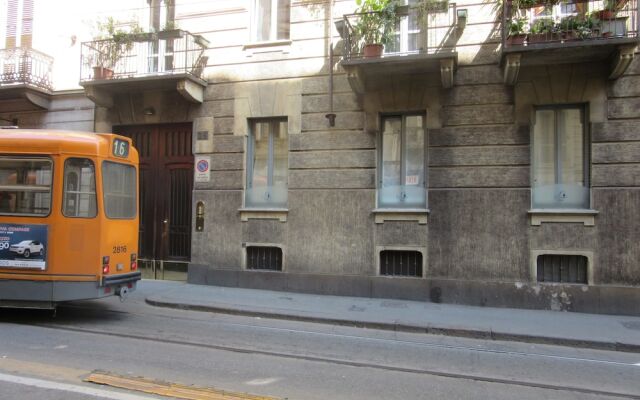 Отель B&B Bacio di Dama вид на фасад
