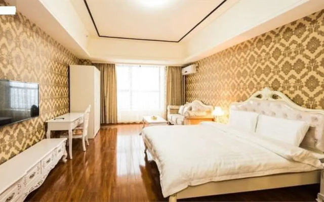 Kaimi Theme Apartment Hotel