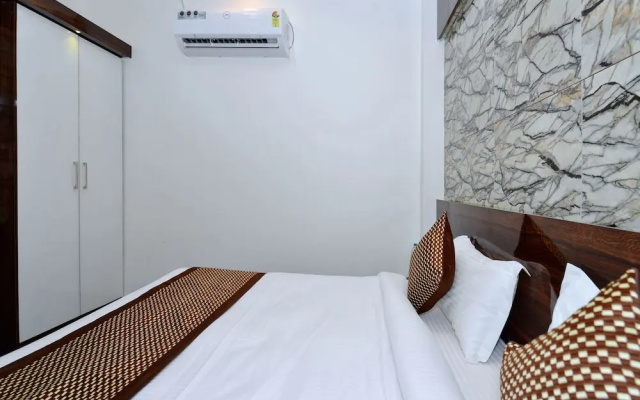 OYO 13795 Delight Home Stay