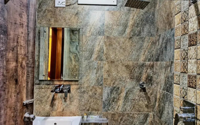 Hotel Janki Inn Varanasi