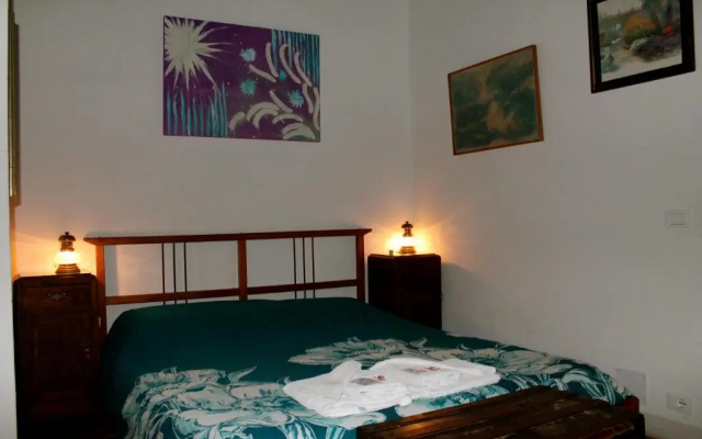Guesthouse Runcini dormire in un borgo medievale