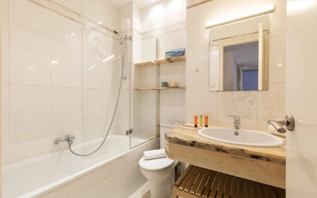 AB Sagrada Família Ptge Bocabella Apartment