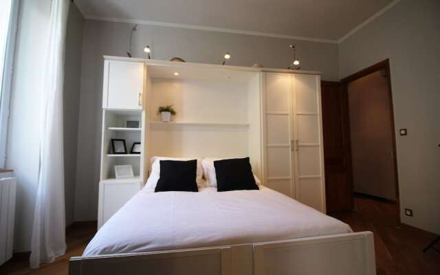 Отель Nice Booking - Cosy 200m Prom' et plages комната для гостей