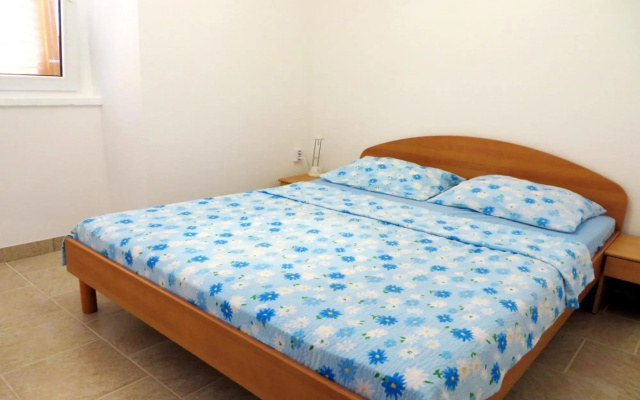Oasis - A2(4+1) in Veli Rat