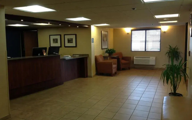 Days Inn Schaumburg/Elk Grove