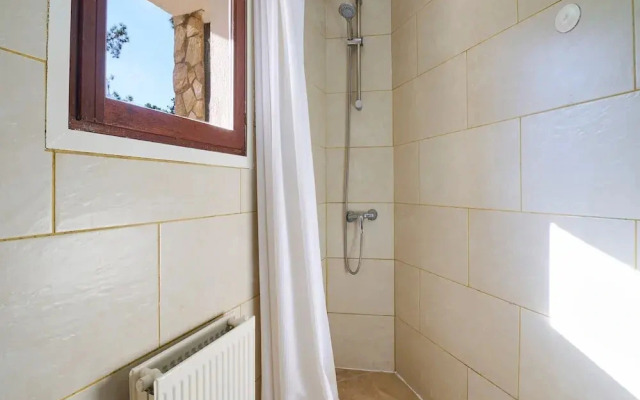 Serene Villa With Yard in Lloret de Mar