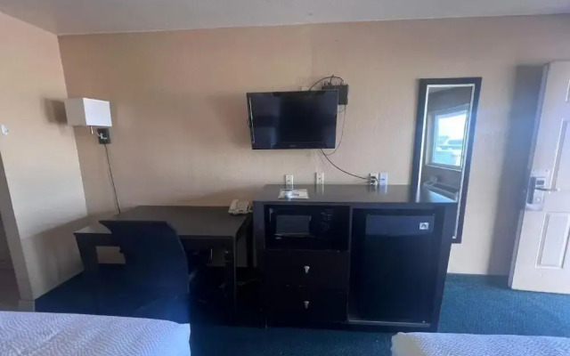 Antler's Inn Motel