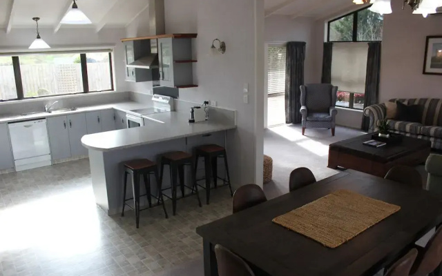 Awanui Bed and Breakfast
