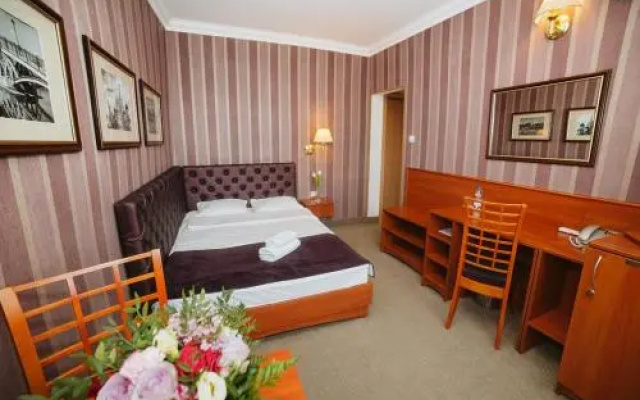 Hotel Europejski