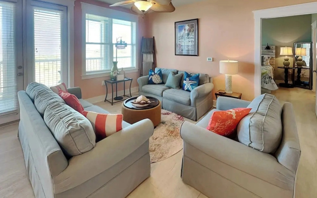 Pointe West 202 - The Hermit Hideaway