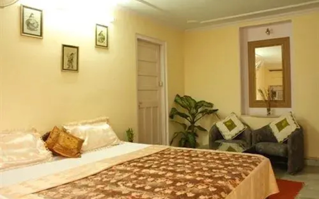 Prem Abhilasha Guest House Home Stay